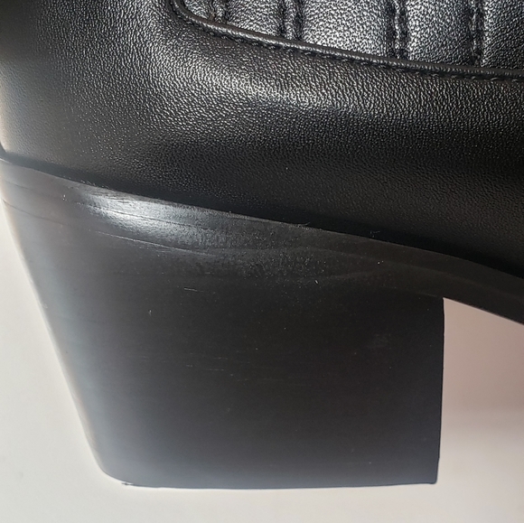 Women's Winter Black Boot - Picture 3 of 5